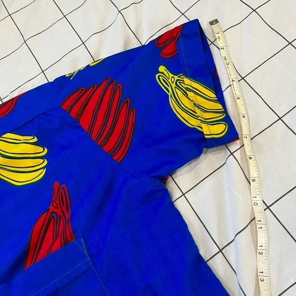 Banana print. Oversized button down shirt. - Picture 6 of 8